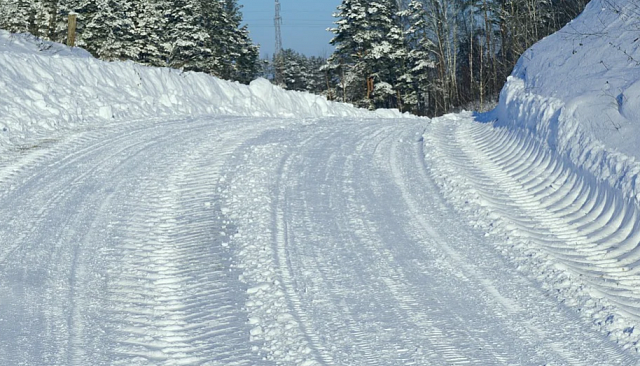 Из-за «снежного безумия» жителей Дагестана просят отказаться от автомобилей