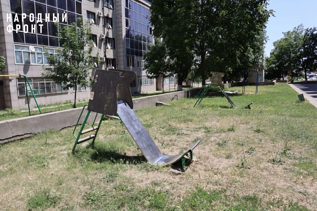 В Чечне общественники нашли нарушения в эксплуатации детских площадок