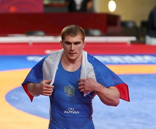 Путин поздравил ингушского борца Евлоева с победой на Олимпиаде