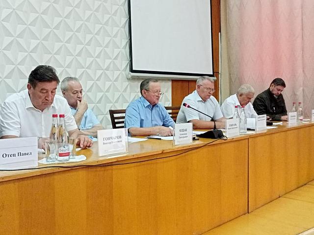 На Ставрополье краевые депутаты предлагают увеличить количество казачьих классов в Кировском округе