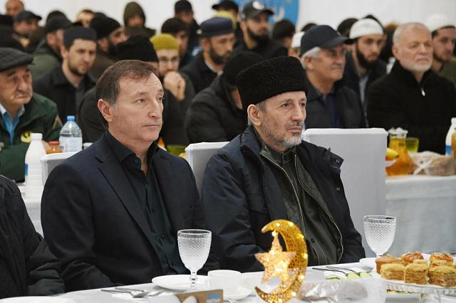 От имени председателя парламента Дагестана в Махачкале прошел ифтар