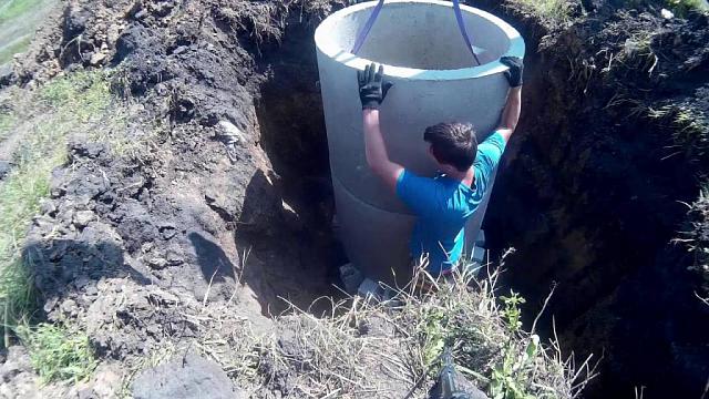На Ставрополье сотруднику «Магнита» незаконно провели воду в обмен на услугу