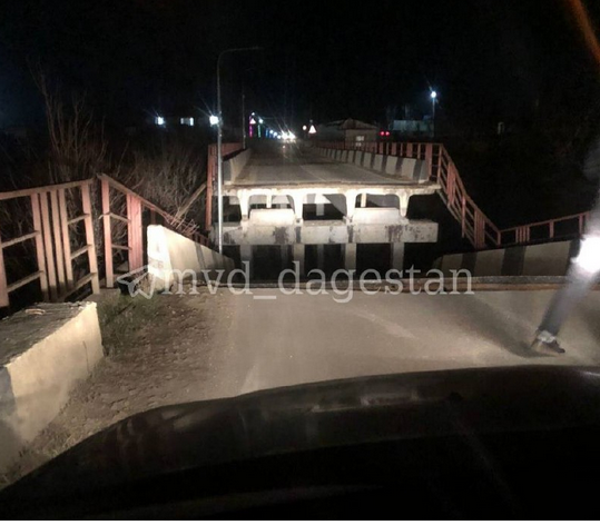 В Дагестане произошло обрушение пролета мостового сооружения