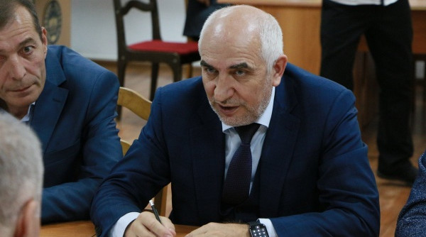 Стало вакантным кресло председателя комитета по архитектуре Дагестана
