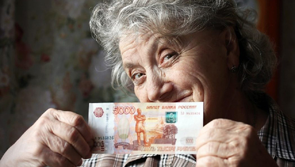 Страховые пенсии россиян увеличат еще на 4,8 процента