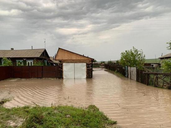 Наводнение в Забайкалье сносит мосты 