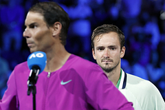 Даниил Медведев проиграл Рафаэлю Надалью финал Australian Open