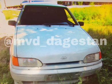  В Дагестане 19-летний парень разбил лобовое стекло чужой машины ради кражи 