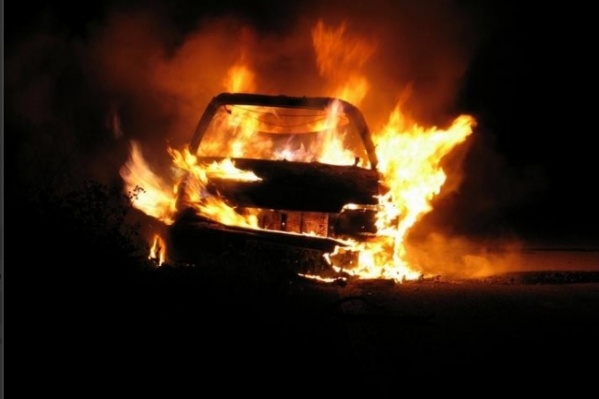 В Ставрополе завершено расследование уголовного дела о сожжении машины: видео 
