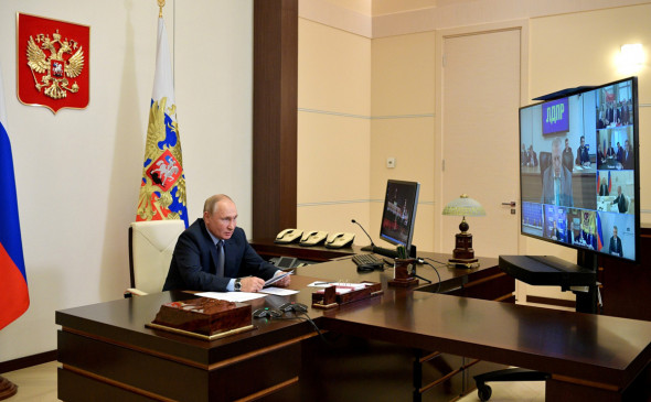 Путин сказал Жириновскому, что тот «мрачновато шутит»