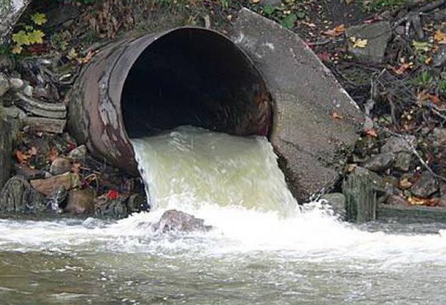 Информацию о сбросе канализации в реку Терек проверяют во Владикавказе