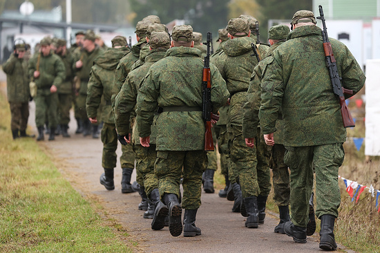 Во Владикавказе проводили бойцов, призванных по частичной мобилизации на СВО