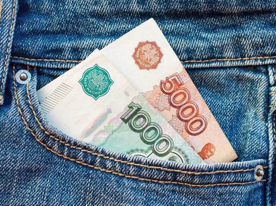 Дагестан попал в десятку аутсайдеров рейтинга российских регионов по зарплате