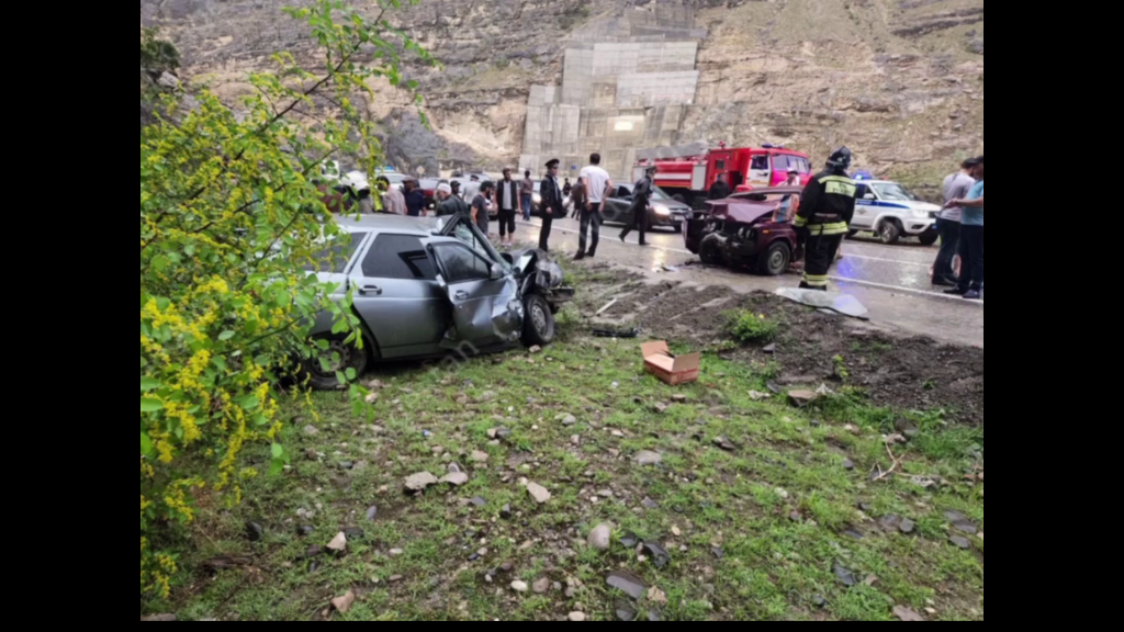 Ситуация в тарках дагестан на сегодняшний день. Недавние ДТП В Дагестане. Авария в Унцукульском районе Дагестана сегодня.