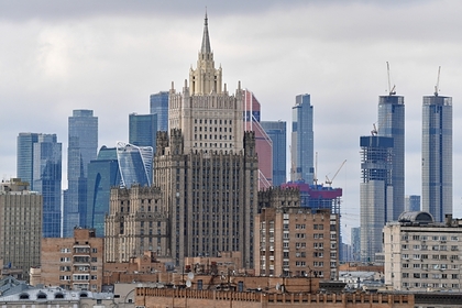 Москва объявила персонами нон грата дипломатов посольства Чехии