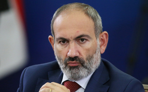 Пашинян обвинил Баку в попытках добиться полного ухода армян из Карабаха