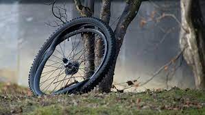 В Дагестане лихач насмерть сбил 15-летнего велосипедиста