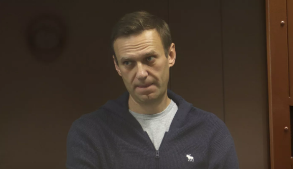 Мировой судья отказалась взять отвод после ходатайства защиты Навального 