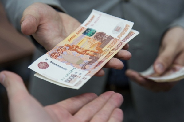 В Дагестане директор школы заплатил подрядчику 800 тысяч рублей за несделанные работы