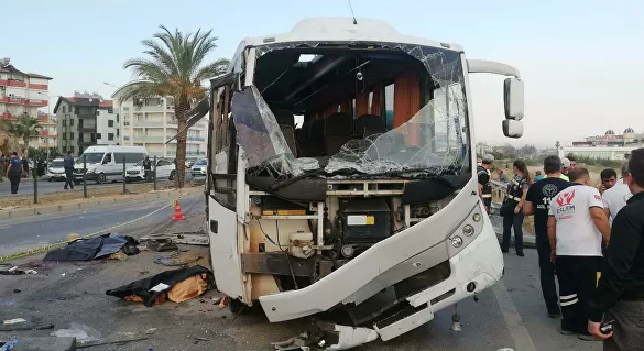 В Турции перевернулся автобус с россиянами