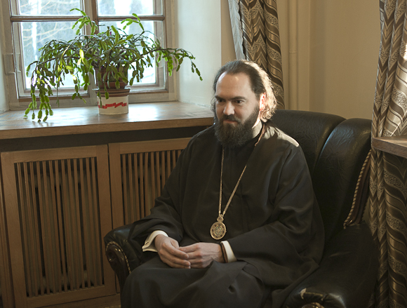 Карачаевские общественники просят сместить архиепископа Феофилакта