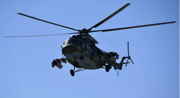 Вертолет Ми-8 утонул в Курильском озере на Камчатке