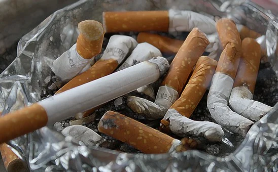 Мурашко: Распространенность курения в России снизилась до 20,3%
