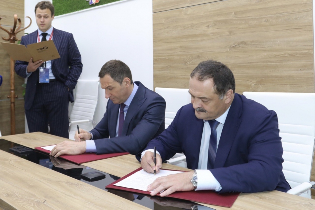 На ПМЭФ Меликов подписал соглашение о сотрудничестве в области обращения с ТКО