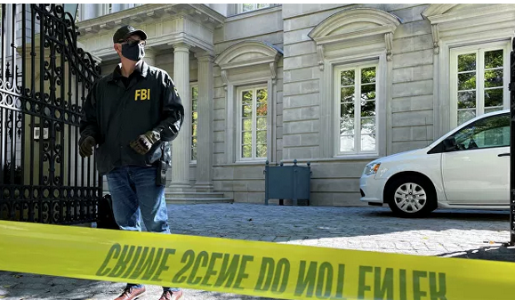 Агенты ФБР обыскали дом родственников российского бизнесмена Олега Дерипаски