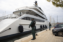 В Испании арестовали 78-метровую яхту Виктора Вексельберга 