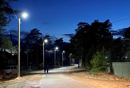 В Дагестане полицейский потратил личный миллион на уличное освещение
