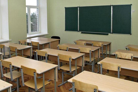В Буйнакске из-за массового отравления детей закрыли школы до 17 января