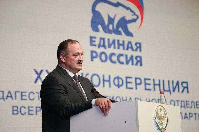 В Дагестане депутаты пожаловались Меликову на «Единую Россию»
