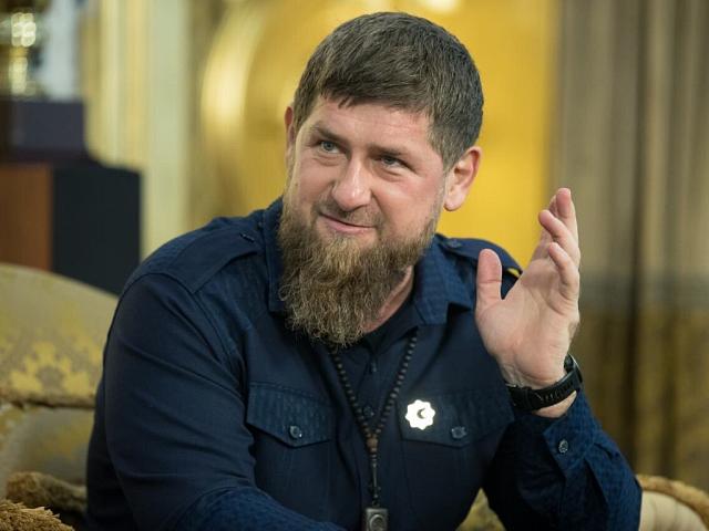 Кадыров рассказал, что в детстве ловил осликов 