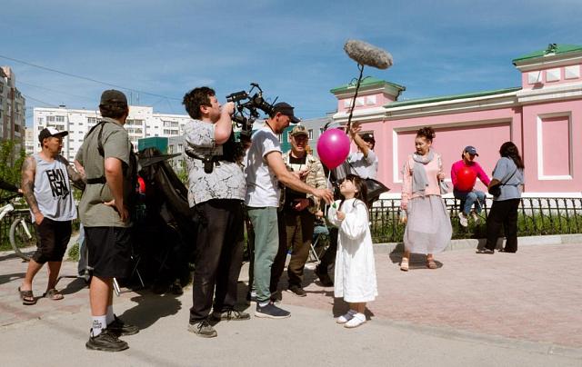 Премьера якутского фильма «ЭТ» открыла фестиваль «Новый сезон» на курорте «Роза Хутор»