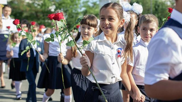 Более 13 тысяч первоклассников в сентябре примут школы КБР