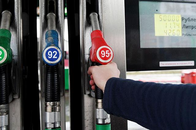 На Ставрополье проверят основания роста цен на бензин