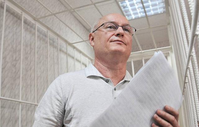 Экс-мэр Ставрополя Бестужий погорел на поддельных паспортах