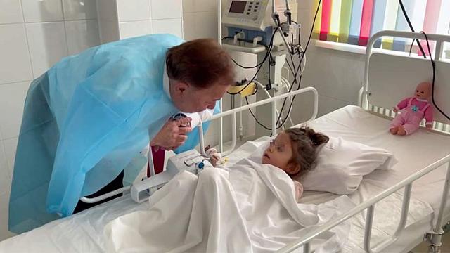 Девочка из Ингушетии, госпитализированная в тяжелом состоянии, пришла в сознание