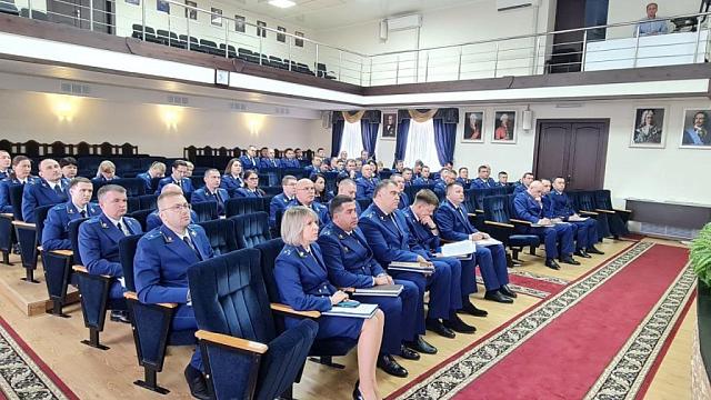 На Ставрополье прокуроры выявили свыше 13 тыс. нарушений в сфере уголовно-правовой статистики