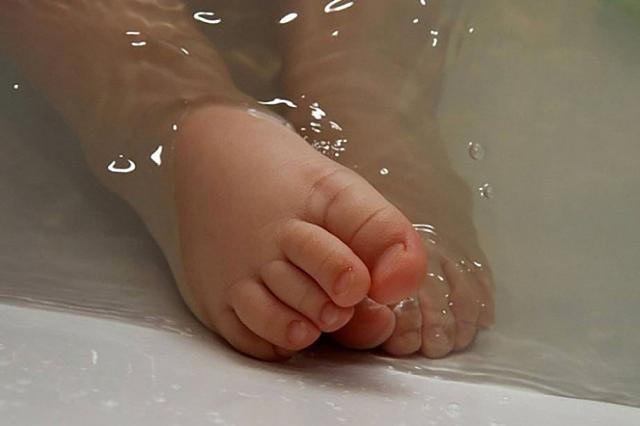 Жительница Северной Осетии случайно утопила шестимесячную дочь в ванне