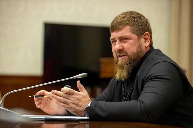 Кадыров установил меры поддержки семьям мобилизованных 