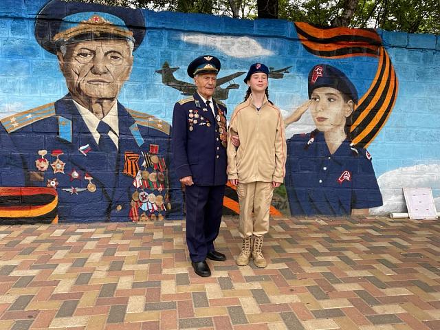 В Ставрополе безликую стену украсило патриотическое граффити