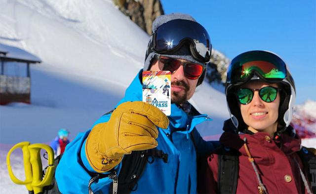 В Сочи с 12 января ввели единые ски-пассы на все горнолыжные курорты