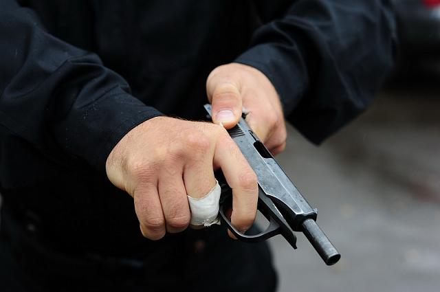 Полицейский Ставрополя застрелил друга из-за миллиона рублей