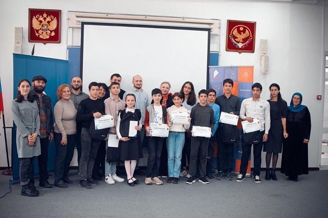 Дагестанские школьники стали победителями образовательного онлайн-проекта «RoboPRO»