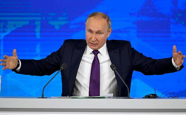 Путин сообщил о проведении специальной военной операции в связи с ситуацией в Донбассе
