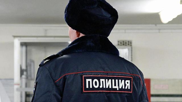 В Ингушетии полицейский отказался от взятки, которую ему хотел дать продавец «палёного» алкоголя