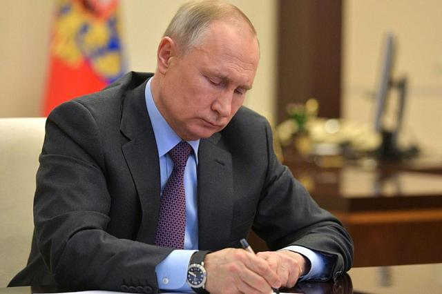 Путин поручил выделить Дербенту обещанные дагестанской девочке 5 млрд рублей