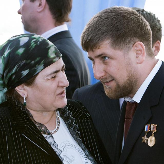 Путин наградил орденом Почёта Аймани Кадырову 